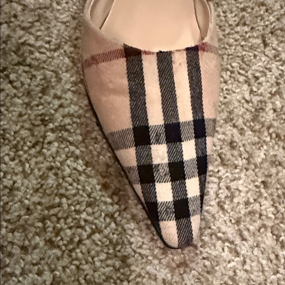 Burberry Beige and Black Plaid kitten Heels - Picture 7 of 13